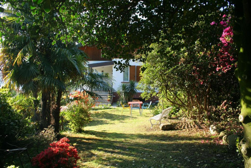 Villa Dei Fiori Luino Dış mekan fotoğraf